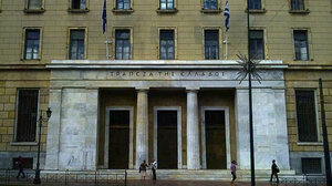 «Φωτιά» στο έλλειμμα τρεχουσών συναλλαγών βάζουν οι τιμές των καυσίμων 