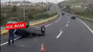 Διαλύθηκε το αυτοκίνητο μετά το τροχαίο