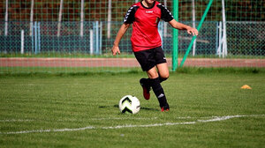 Τραυματίστηκε την ώρα του αγώνα 14χρονος που έπαιζε ποδόσφαιρο