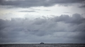 Λιμενικοί άνοιξαν πυρ εναντίον μεταναστών – Σκοτώθηκε βρέφος στην αγκαλιά της μητέρας του