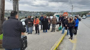 Κλιμάκιο του ΚΚΕ στην κινητοποίηση των αγροτών στον Κόμβο των Πεζών