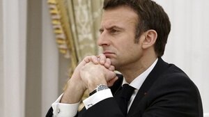 Μακρόν: Χρειάζονται νέες κυρώσεις κατά Ρωσίας μετά το έγκλημα πολέμου στη Bucha