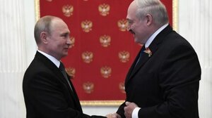 Εισβολή στην Ουκρανία: Ο Λουκασένκο συγκαλεί τους επικεφαλής των ενόπλων δυνάμεών του