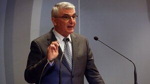 Τσακλόγλου: Ζήτησε συγγνώμη για την δήλωσή του σχετικά με τους δικηγόρους