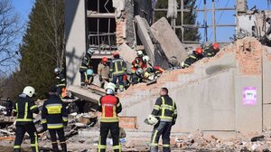 Ουκρανία: Τουλάχιστον 9 νεκροί σε αεροπορική επιδρομή ραδιοτηλεοπτικού πύργου