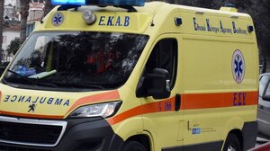 Αιγάλεω: Πέταξε τα ανίψια της από το μπαλκόνι και μετά έπεσε στο κενό!