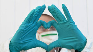 Κορωνοϊός: 14.763 νέα κρούσματα, 51 θάνατοι, 360 διασωληνωμένοι