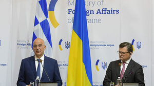 Επικοινωνία Δένδια - Κουλέμπα για Ουκρανία