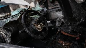 Το ιδιωτικό απορριμματοφόρο τυλίχθηκε στις φλόγες