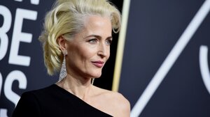 Η Τζίλιαν Άντερσον υπέγραψε τηλεοπτική συμφωνία με το Netflix