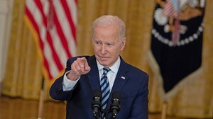 Πόλεμος στην Ουκρανία: Εμπάργκο στο ρωσικό πετρέλαιο ανακοίνωσε ο Τζ. Μπάιντεν