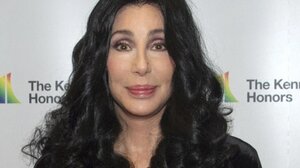 Η Σερ προσκαλεί Ουκρανούς πρόσφυγες να μείνουν στο σπίτι της