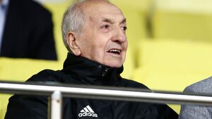 Κώστας Νεστορίδης: Σε καταστολή στο νοσοκομείο - Δύσκολη η κατάστασή του