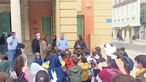 Μικρά παιδιά έστειλαν το δικό τους μήνυμα κατά του πολέμου 