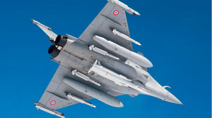 Γαλλία: Απαντά στη Ρωσία με εκτόξευση από Rafale υπερηχητικού πυρηνικού πυραύλου