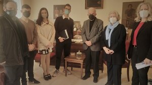 Συνάντηση του Βασίλη Λαμπρινού με αντιπροσωπεία του Μουσικού Σχολείου