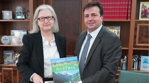 Συνάντηση Συριγωνάκη με την Πρέσβη της Αυστρίας