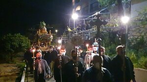 Πλήθος κόσμου στο Ιερό Ησυχαστήριο Αγίας Φωτεινής της Σαμαρείτιδας την Μεγάλη Παρασκευή