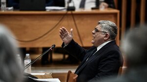 Αποφυλακίζεται ο αρχηγός της Χρυσής Αυγής Νίκος Μιχαλολιάκος