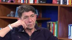 Γεράσιμος Σκιαδαρέσης: «Ο πατέρας μου με ξαναθυμήθηκε πριν πεθάνει, δεν καιγόταν να με δει»