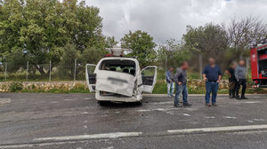 "Ουρά" τα οχήματα μετά το τροχαίο