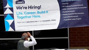 ΗΠΑ: Ρεκόρ νέων θέσεων εργασίας και παραιτήσεων