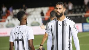 Ο Καστάνιος έκανε την αρχή