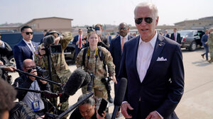 Μπάιντεν: Θα πρέπει να ανησυχούν όλοι για την ευλογιά των πιθήκων