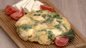 Πατατόπιτα με αβγά στο τηγάνι και σφέλα