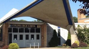 Μυστήριο για τα σχεδόν 100 περιστατικά σπάνιων καρκίνων σε σχολείο