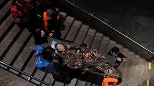 Ουκρανία: Τουλάχιστον 3 άμαχοι νεκροί από αεροπορική επιδρομή στην πόλη Λισιτσάνσκ