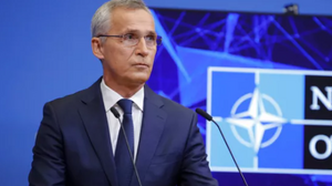 NATO: Συνέντευξη Τύπου από τον Στόλντενμπεργκ μετά το αίτημα ένταξης της Ουκρανίας