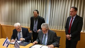 Στο Ισραήλ για σημαντικές επαφές ο Χρ. Στυλιανίδης