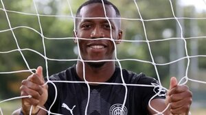 Ο Γιοχού, ο στόχος της... 5αδας και το μήνυμα στην «Θύρα 4»