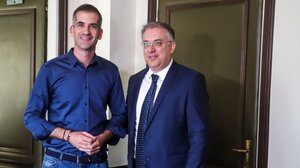 Μπακογιάννης σε Βορίδη – Θεοδωρικάκο: Να μπει τέλος στην «παράλυση» του κέντρου από συγκεντρώσεις
