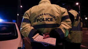 Μπαράζ ελέγχων και συλλήψεων τη νύχτα σε Μάλια και Χερσόνησο