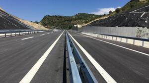 Στη Βουλή οι καθιζήσεις στον δρόμο Ηράκλειο – Μεσαρά