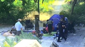 Το "πέρα δώθε" των μίνι - καταυλισμών