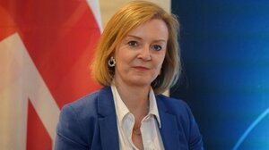 Η Λιζ Τρας δεσμεύθηκε να αναλάβει αμέσως δράση για την αντιμετώπιση της κρίσης του κόστους ζωής