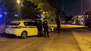 Πάτρα: Στον εισαγγελέα ο 45χρονος που απειλούσε αστυνομικούς με καραμπίνα