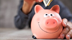 Μποναμάς για νοικοκυριά και επιχειρήσεις από τον πρωθυπουργό στη ΔΕΘ