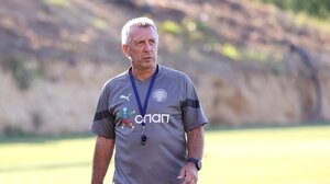 Αναμένοντας τις απαντήσεις για φορ και εξτρέμ