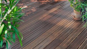 Ηράκλειο: Νοικιάζουν σε τουρίστες ακόμα και ταράτσα πολυκατοικίας!