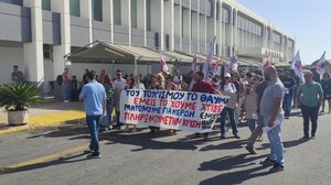 Κινητοποίηση της Ένωσης Ιδιωτικών Υπαλλήλων στο Αεροδρόμιο Ηρακλείου