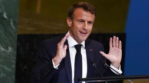 Σεβασμό στο διεθνές δίκαιο ζητά από τον Ταγίπ Ερντογάν ο Εμανουέλ Μακρόν