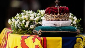 Βασίλισσα Ελισάβετ: Ξεκίνησε το λαϊκό προσκύνημα στον καθεδρικό ναό του Εδιμβούργου