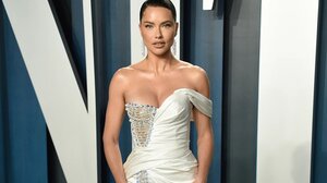 Adriana Lima: Γέννησε το τρίτο της παιδί- Η πρώτη φωτογραφία του μωρού