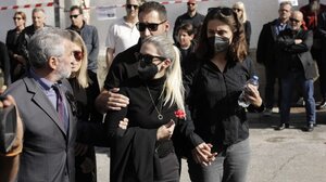 Αλεξάνδρος Νικολαΐδης: Η γροθιά και το κόκκινο τριαντάφυλλο από τη σύζυγό του