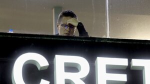 Βάλντας, έχεις πολλά να αλλάξεις!