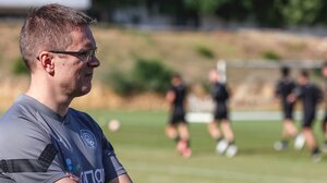 Στο μυαλό του Νταμπράουσκας